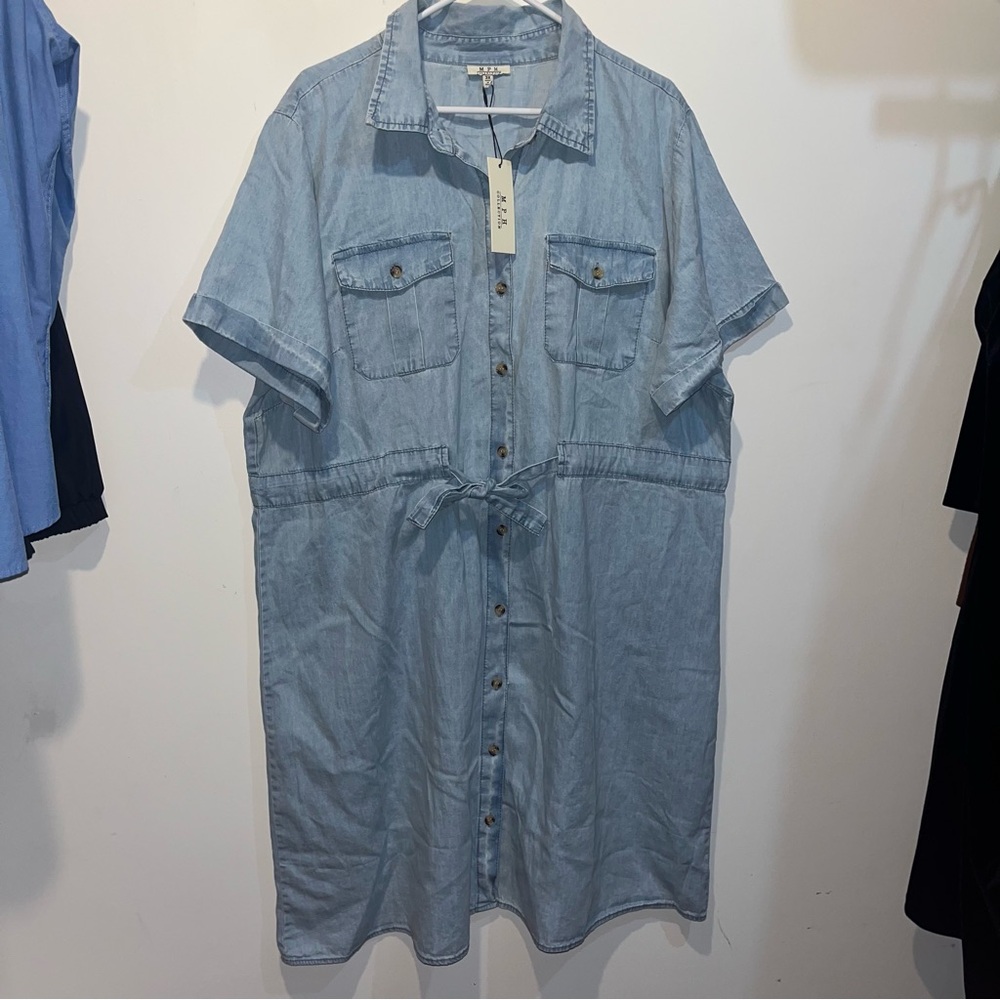 MPH Women’s Light Denim Button Down Shirt Dress Size 3X NWT